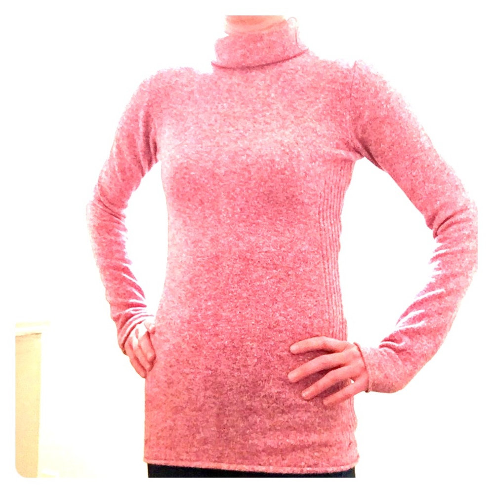 Columbia turtleneck sweater - uber warm!! Small